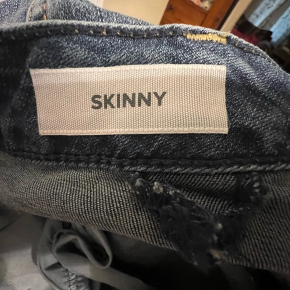 Torrid Skinny jeans NWOT Women’s size 26 - Picture 4 of 5